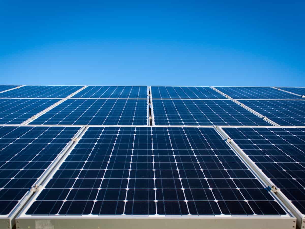 300-Watt Solar Panels (List of Powerful Solar Solutions)