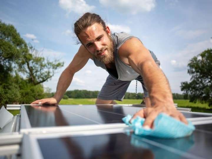 Clean Under Solar Panels On a Caravan Roof (Important!)