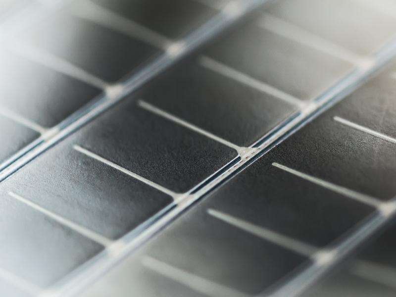 Solar Panels - Glass Or Plastic? (These Are Best...)