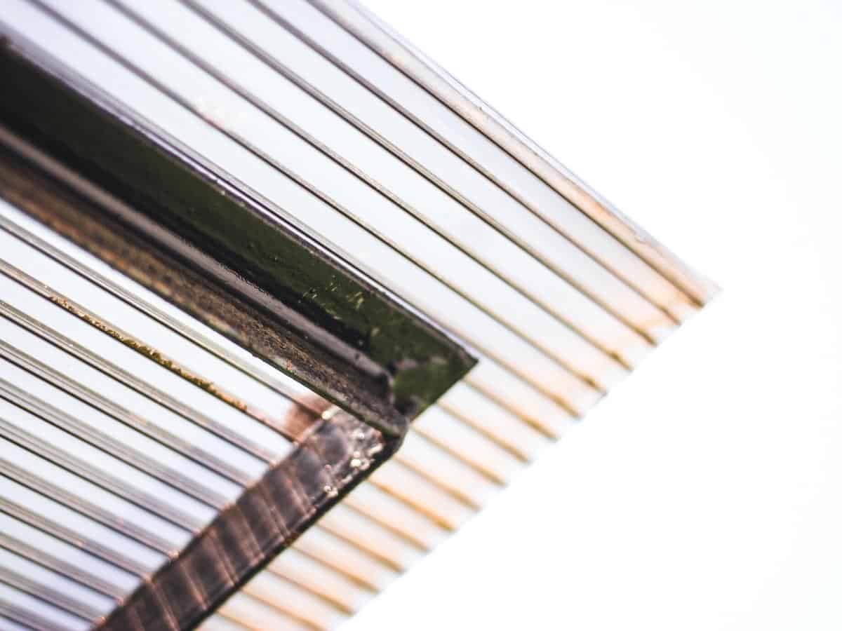 Can You Use Plexiglas for Solar Panels?
