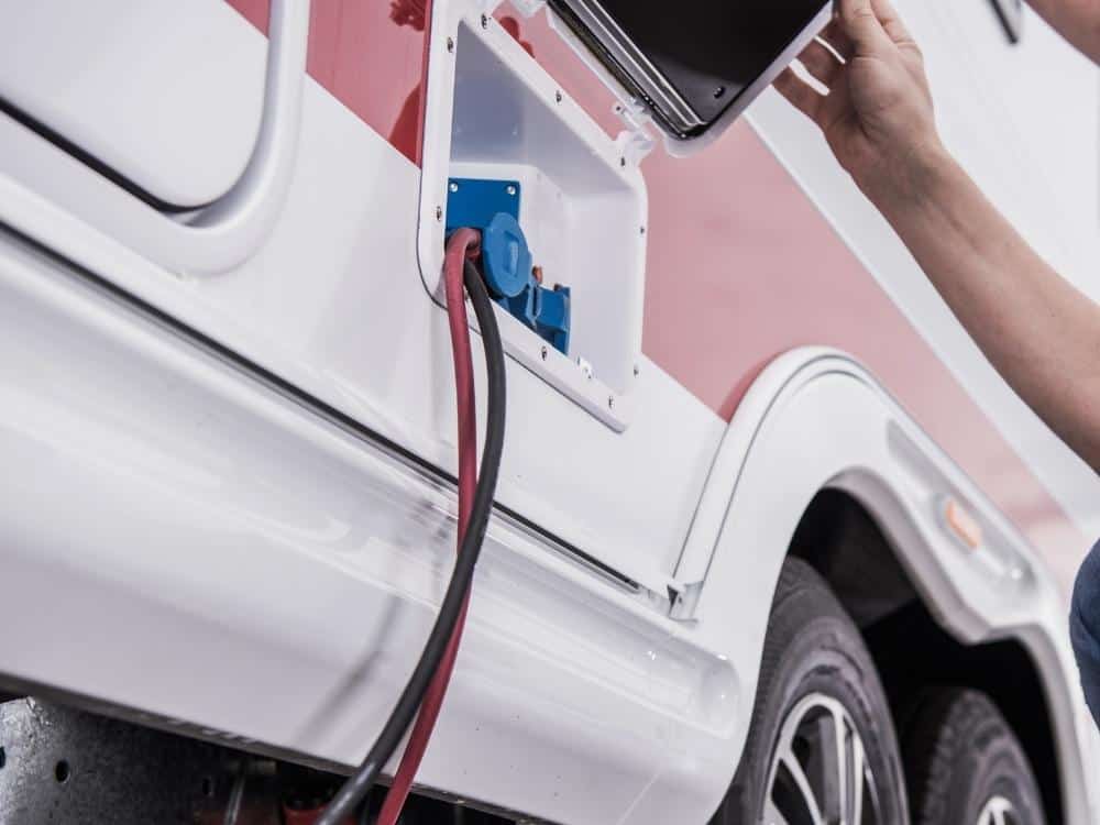 How to Ground an Inverter in an RV