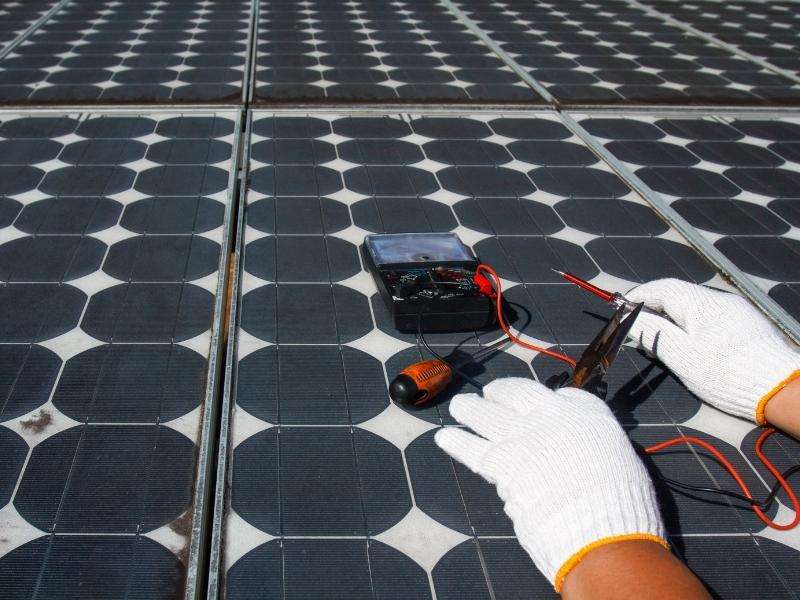 How To Test A Solar Panel (Explained!)