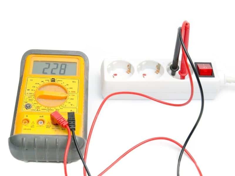 Solar Panel VMP vs VOC (Important Practice)