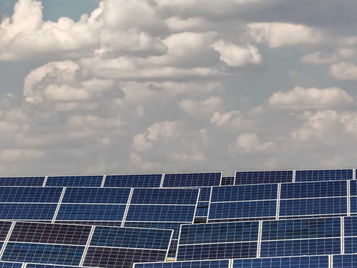 Do Solar Panels Work On Cloudy Days? (Cooler Efficiency!)